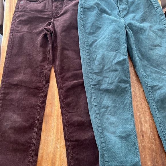 American Eagle corduroy pants 2 pairs- size 00 - Picture 4 of 5